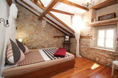 Apartments Authentic Baska 3