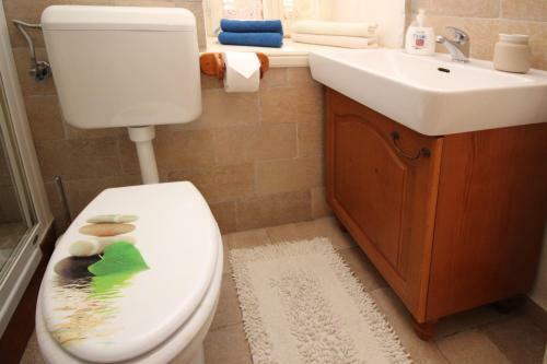 Apartments Authentic Baska 3