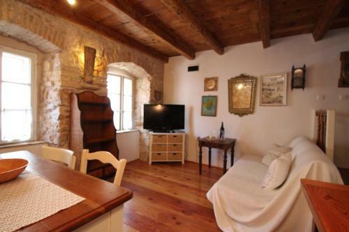 Apartments Authentic Baska 3