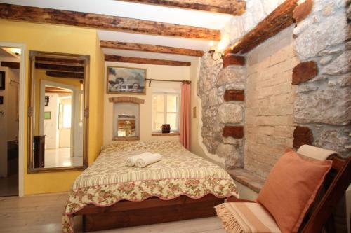 Apartments Authentic Baska 3