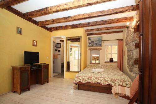Apartments Authentic Baska 3