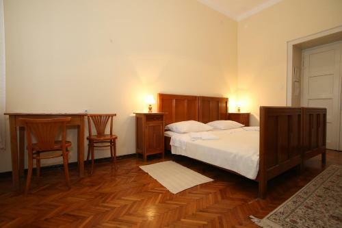 Bed & Breakfast Three Angels