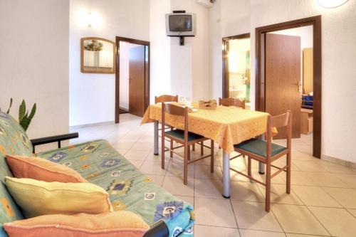 Apartment Grozdana