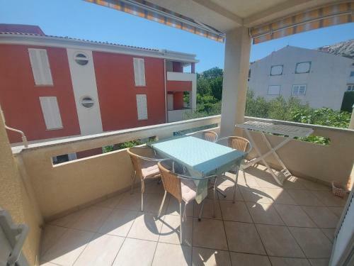 Apartment Ive