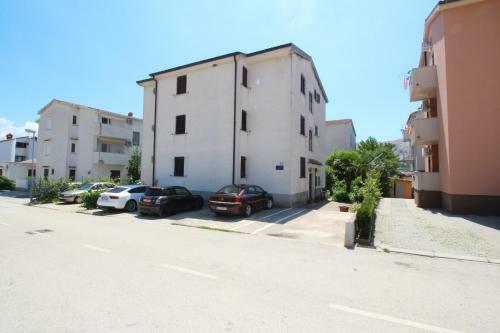 Apartment Marinko
