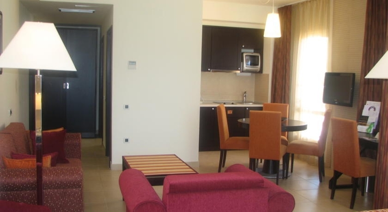 Hotel Atrium Residence Baska