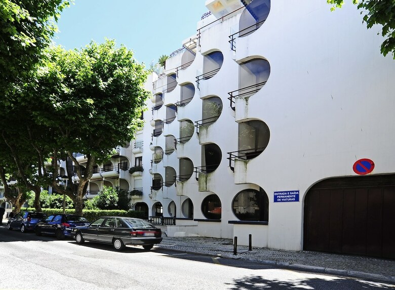 Sunset Balcony Apartment