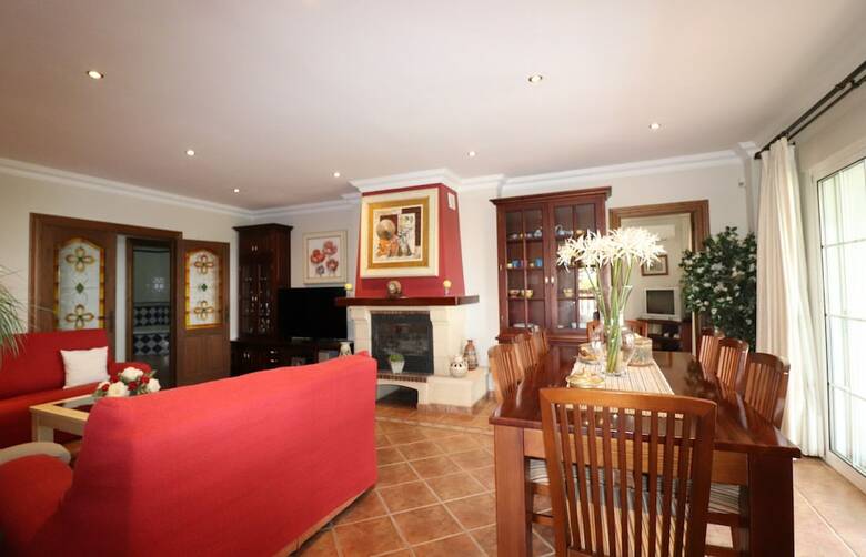 1128 Villa Andrea Sol