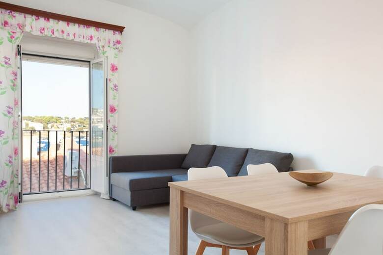 Apartamentos Akira Flats Cadaques Llane