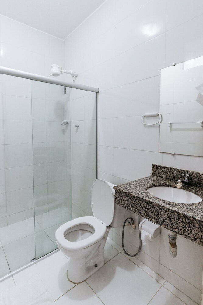 Oyo Guaibim Hotel