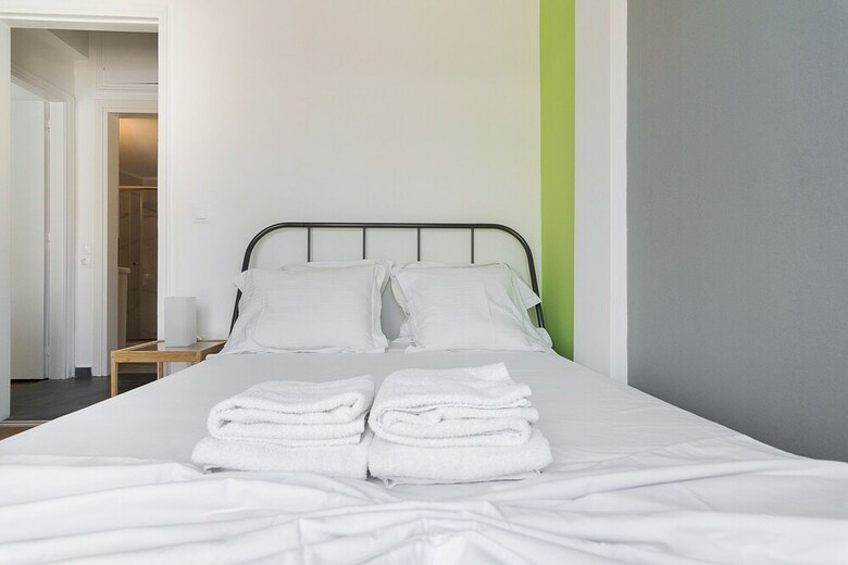 Brand New Stylish 2 Bedroom Apartment