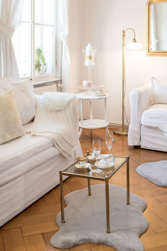 Bright 1bdr Apartment In The City Center