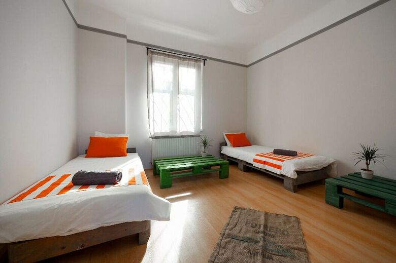 Astoria Design Apartment