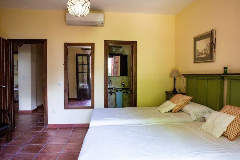 Villa Lucrecia