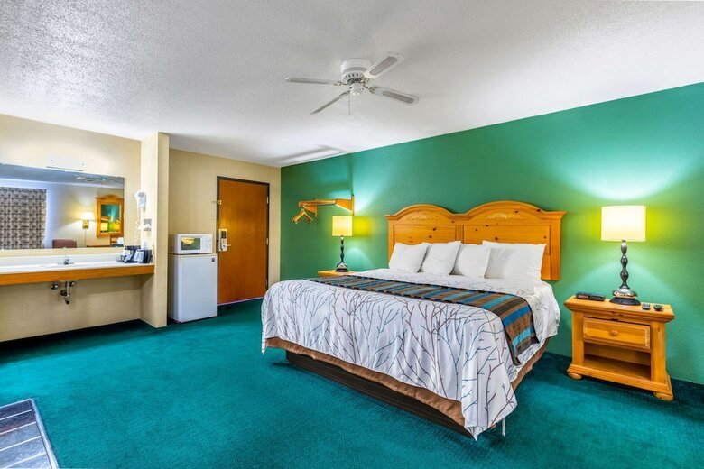 Motel Rodeway Inn