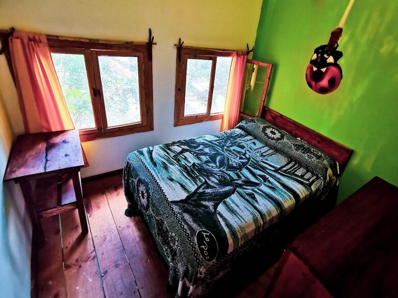 Posada Caba�as Y Casas Del �rbol La Huerta