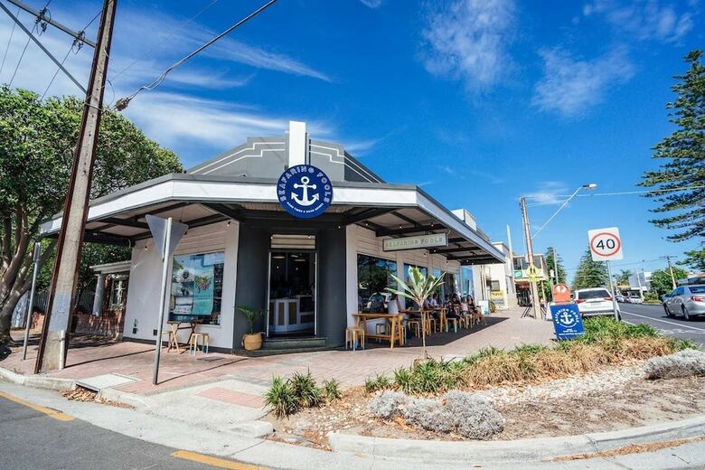 Blackbird At Arlo's - The Heart Of Glenelg - Wifi