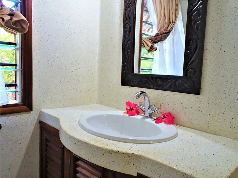 Hotel Mugumo Resort
