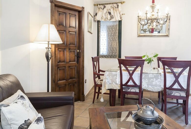 Hotel Mafloras Suites El Bosque
