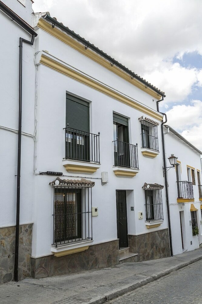 Hotel Mafloras Suites El Bosque