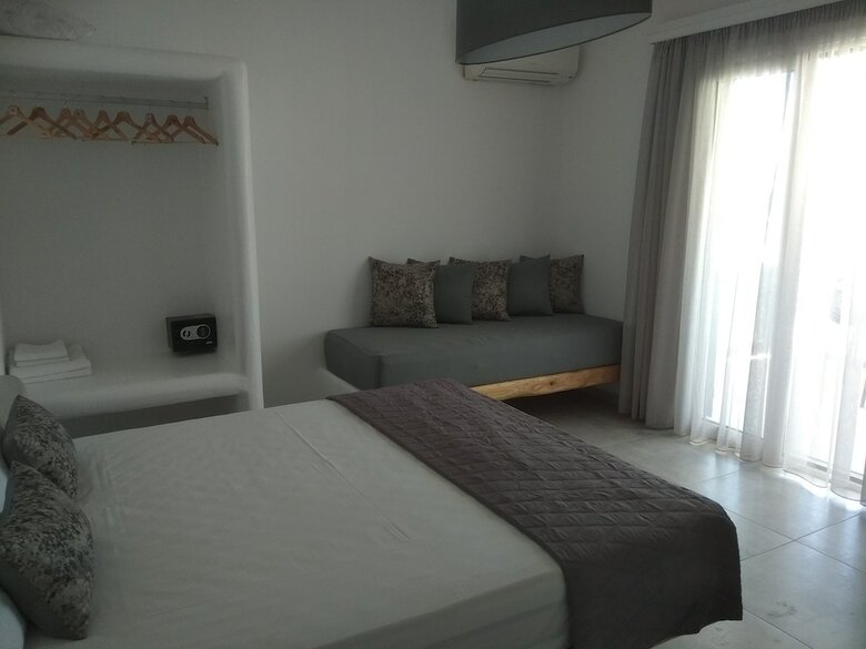 Apartamentos Nikoletta Studios