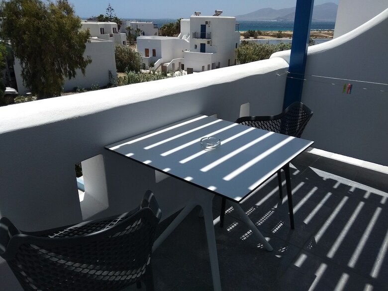 Apartamentos Nikoletta Studios