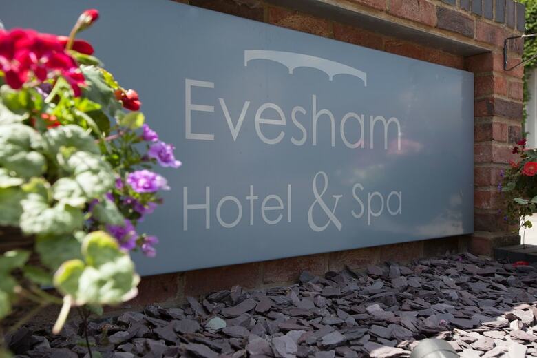 The Evesham Hotel