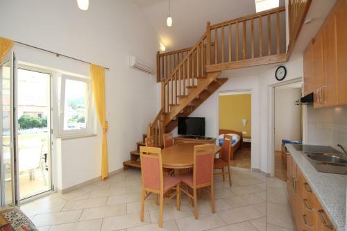 Baska Beach Apartments