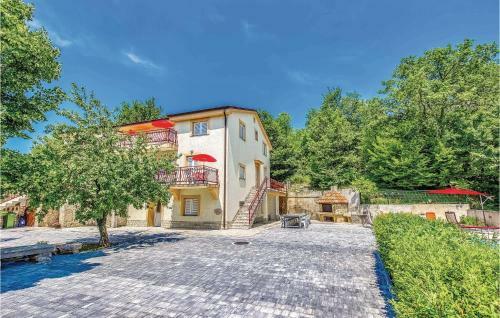 Apartment Kostelj Cr
