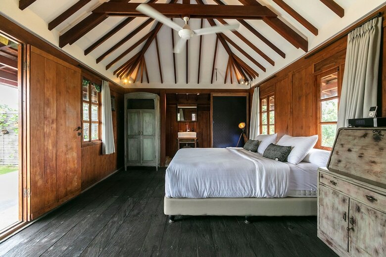 Villa Layang Layang