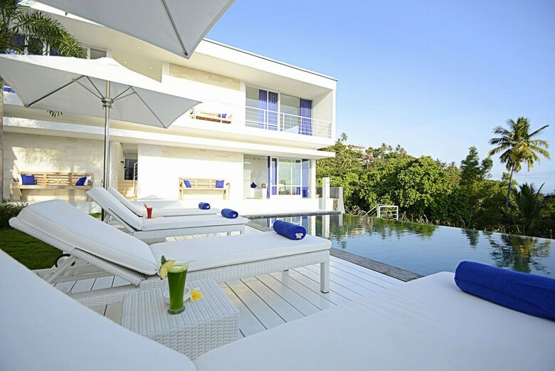 Villa L