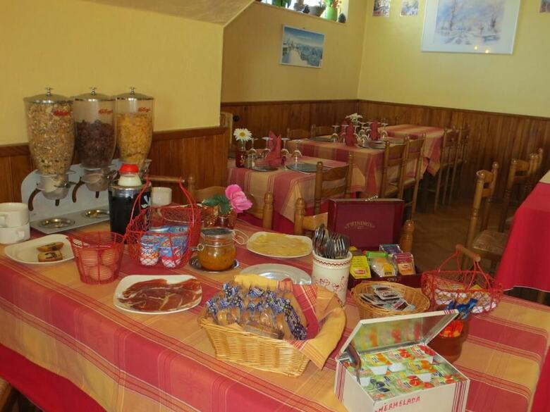 Hotel H�tel Des Deux Cols