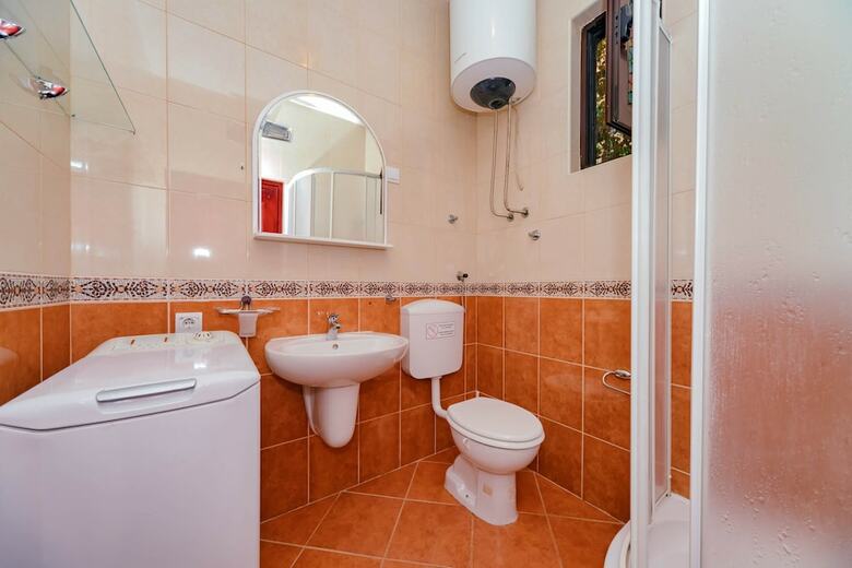 Orange Dream Apartment