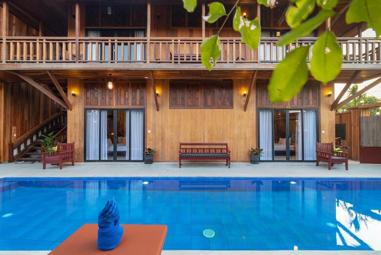 Hotel Family Wooden Boutique