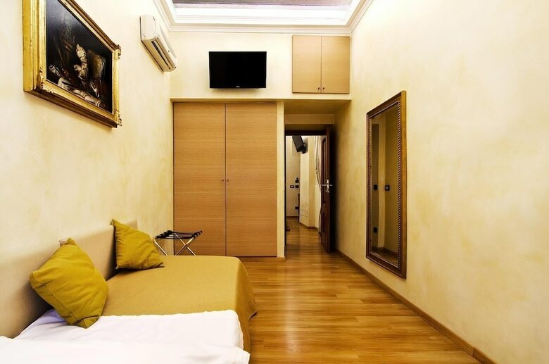 Cenci Bed & Breakfast