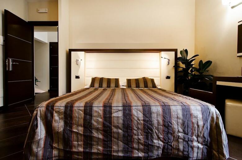 Cenci Bed & Breakfast