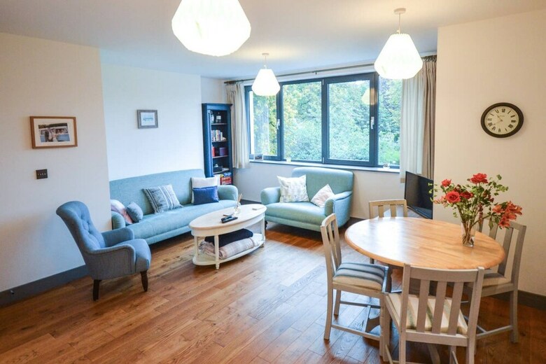 Apartamento Bright One Bedroom Clifton City Pad