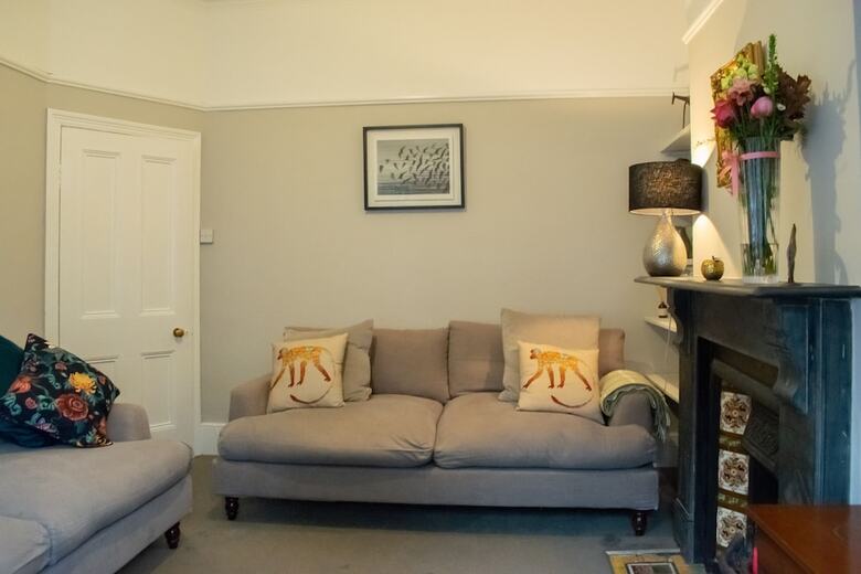 Apartamento Cosy 2 Bed Ground Floor Flat In London