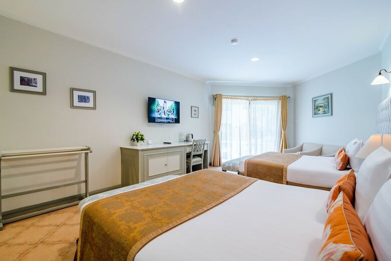 Hotel Anantasila Villa By The Sea