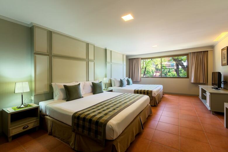Hotel Anantasila Villa By The Sea