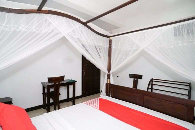 Hotel Oyo 489 Shirantha Rest