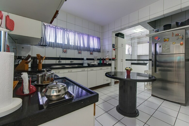 Apartamento Completo Em Excelente Bairro