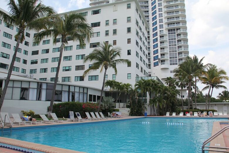 New Casablanca Hotel - Beautiful Studio With Ocean Views