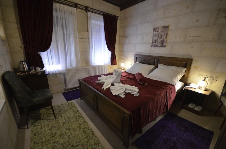Sef Cave Hotel