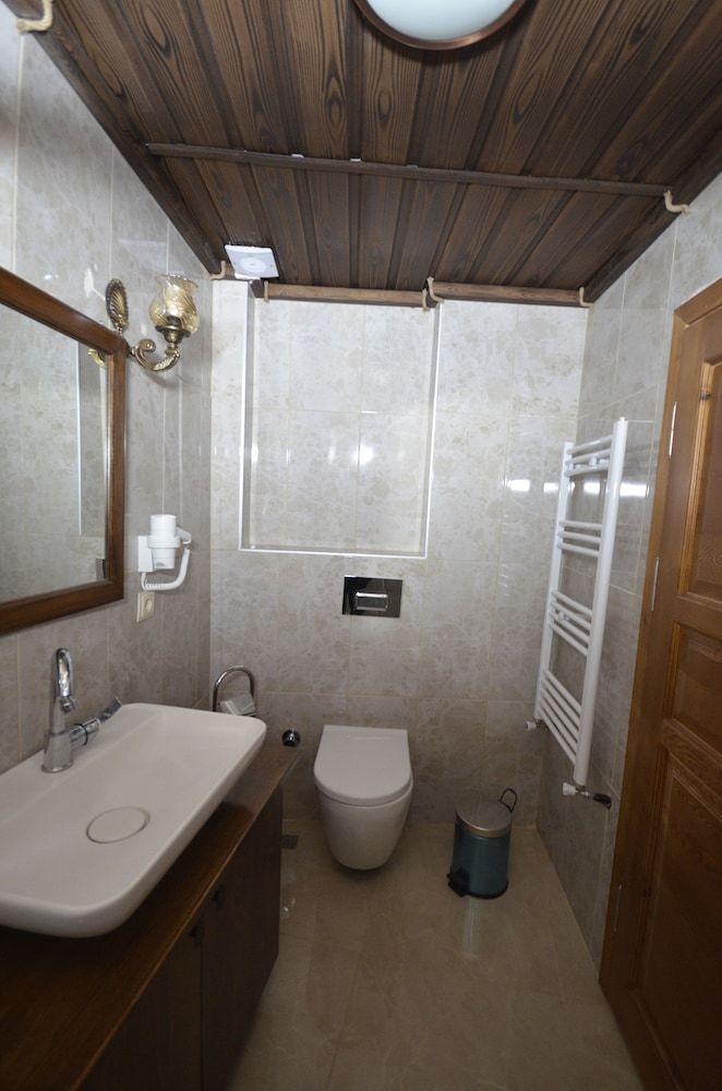 Sef Cave Hotel