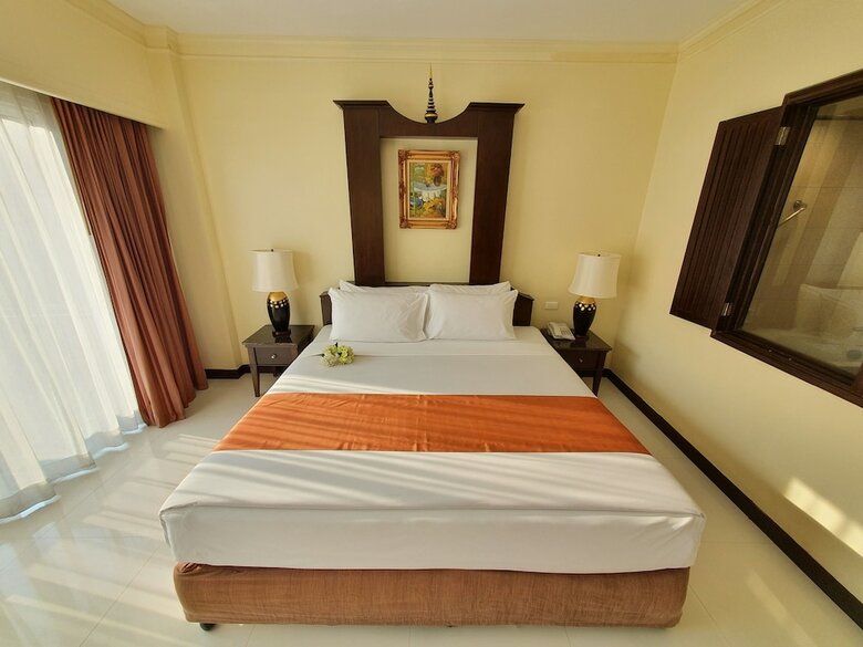 Hotel Chateau En Ville Pattaya