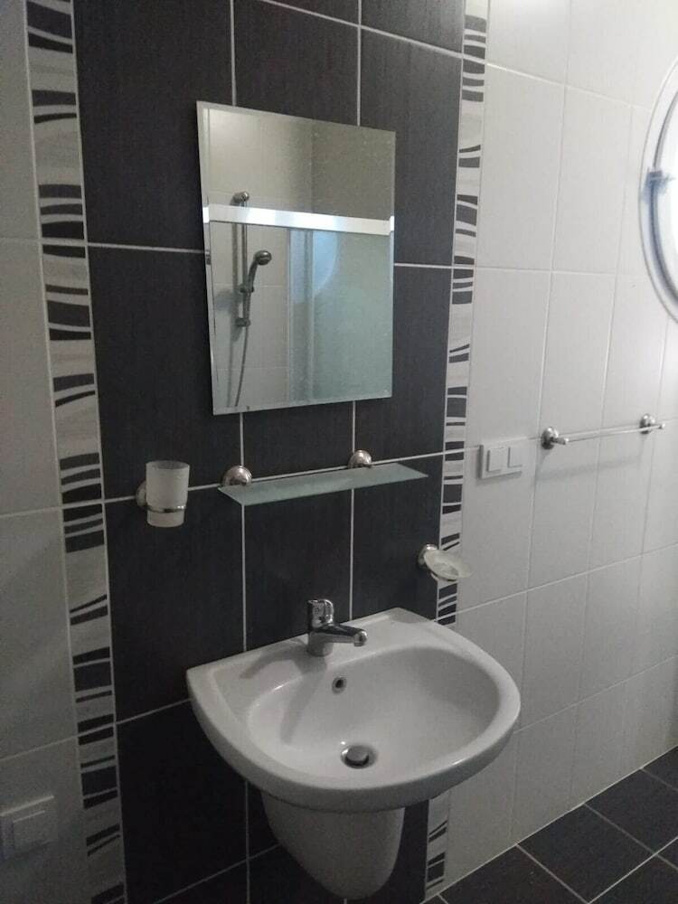 Paddys Apartments