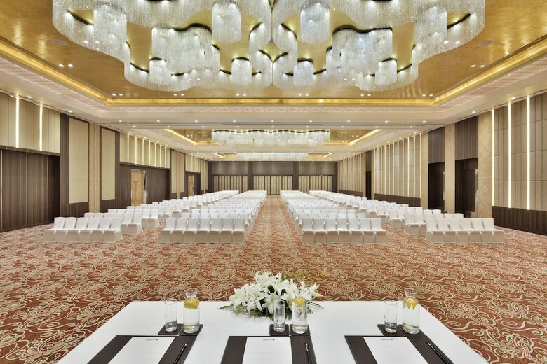 Taj Hotel & Convention Centre, Agra