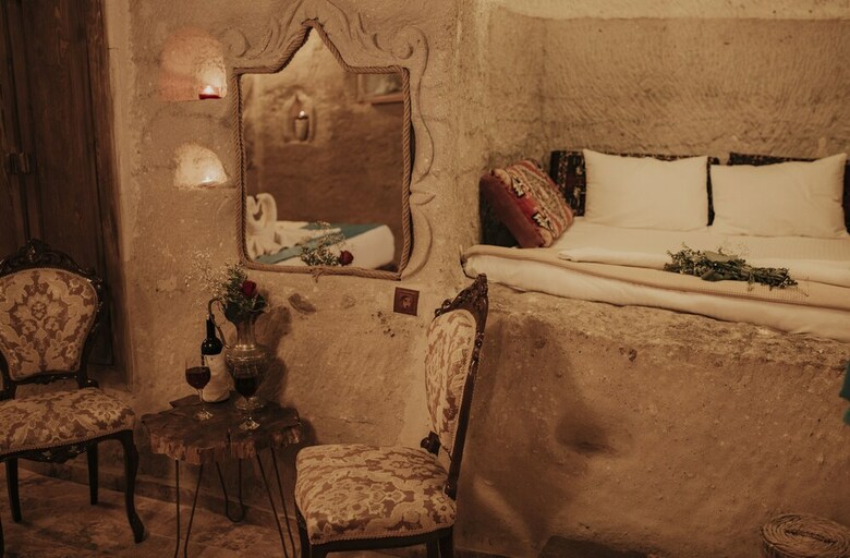 Splendid Cave Hotel
