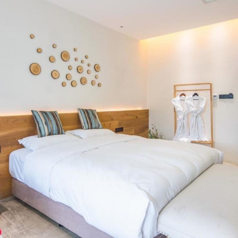 Floral Hotel  Elegant Stone Home Tiantai